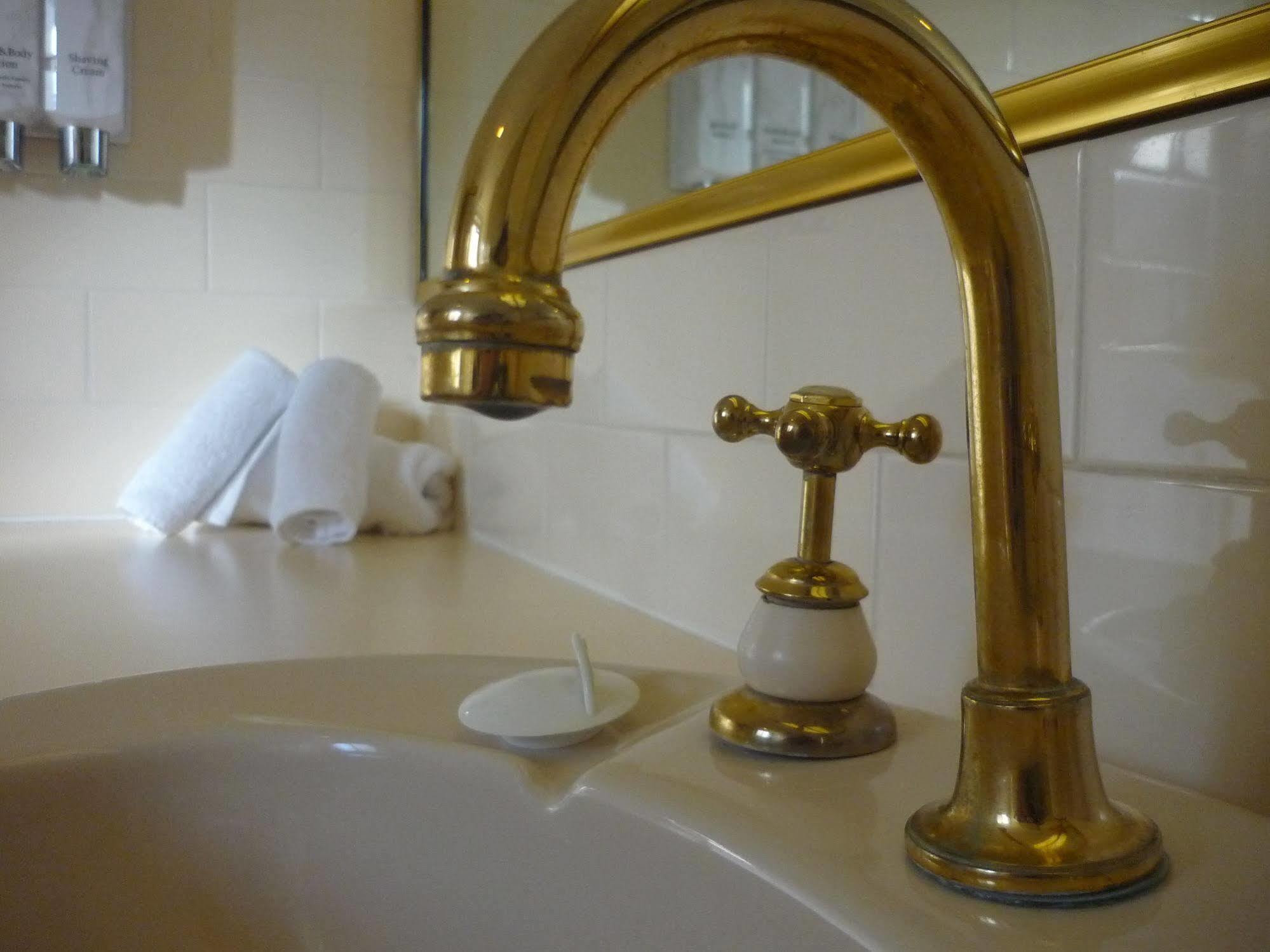 Heritage Motor Inn Goulburn Esterno foto