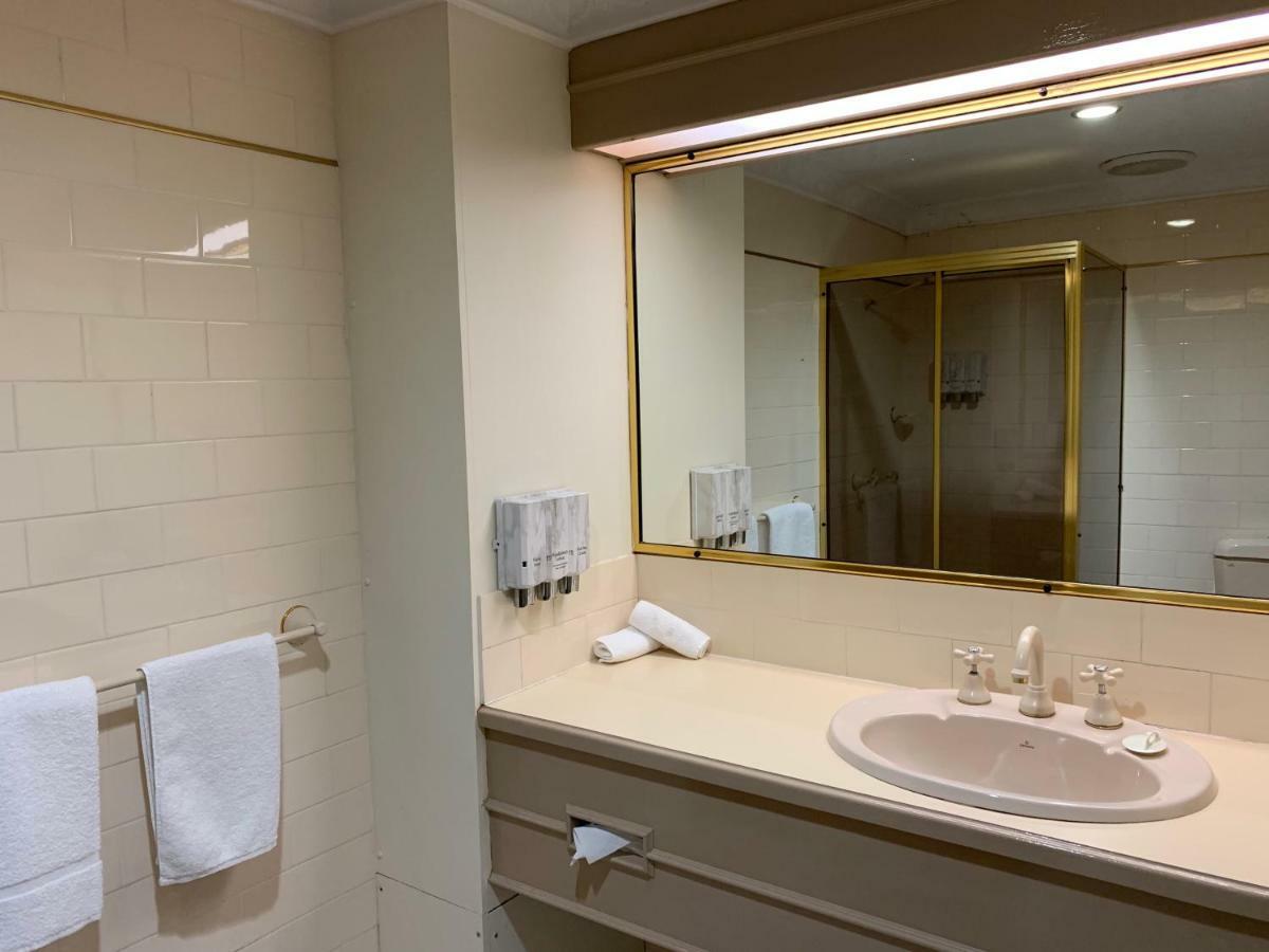 Heritage Motor Inn Goulburn Esterno foto