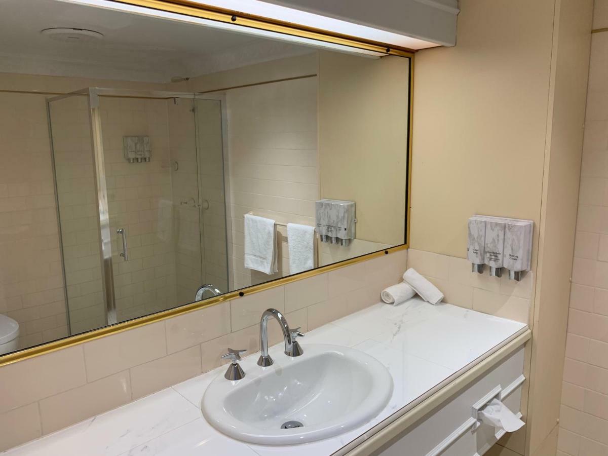 Heritage Motor Inn Goulburn Esterno foto