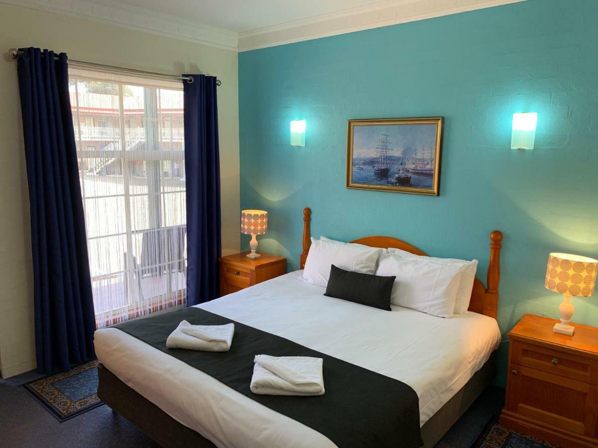 Heritage Motor Inn Goulburn Esterno foto