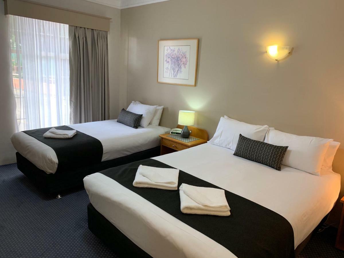 Heritage Motor Inn Goulburn Esterno foto
